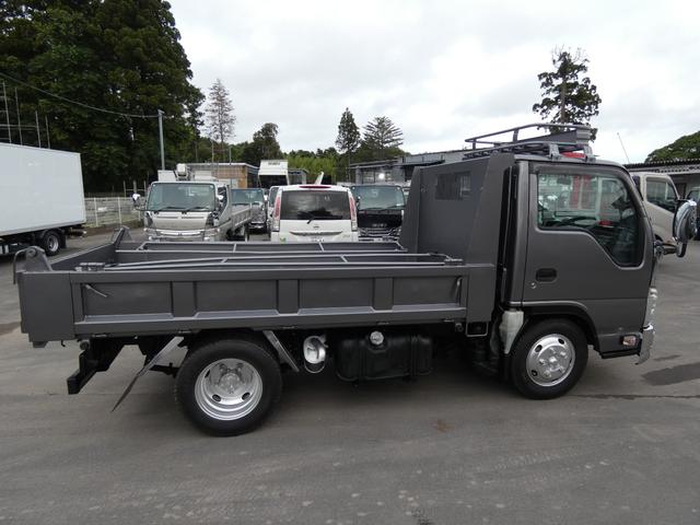 ISUZU ELF TRUCK