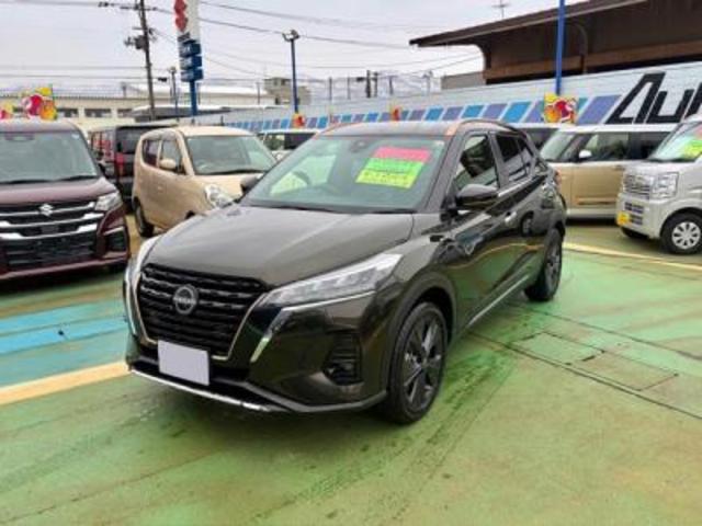 NISSAN KICKS X FOUR 90TH ANNIVERSARY