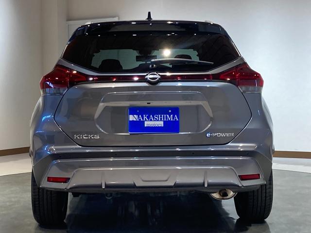 NISSAN KICKS X