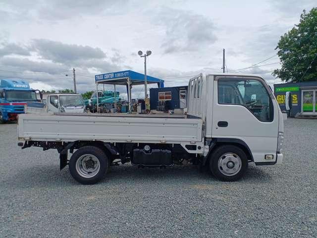 ISUZU ELF TRUCK FULL FLATLOW