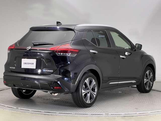NISSAN KICKS X