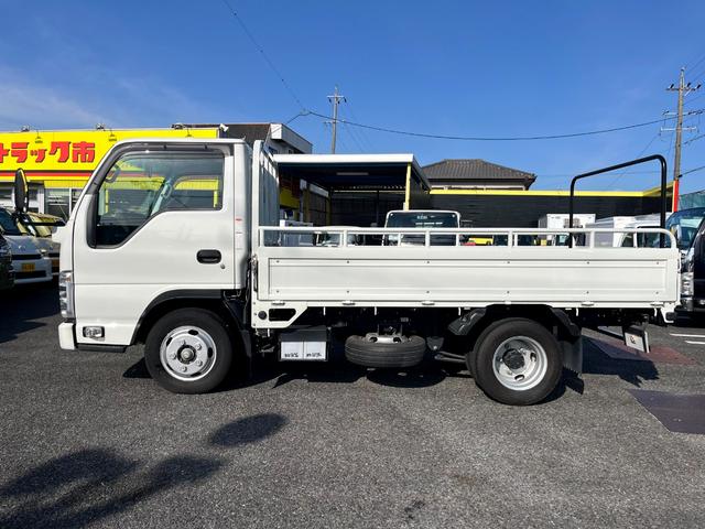 ISUZU ELF TRUCK FULL FLATLOW
