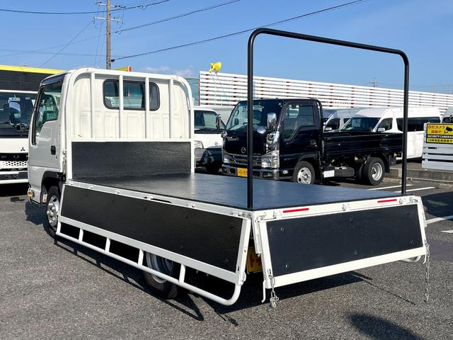 ISUZU ELF TRUCK FULL FLATLOW