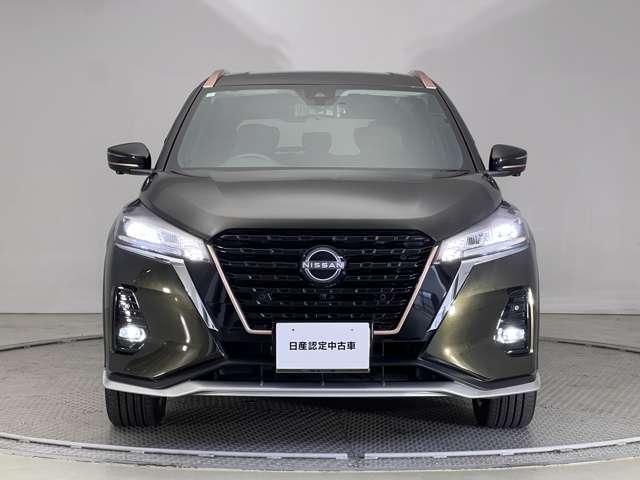 NISSAN KICKS X 90TH ANNIVERSARY
