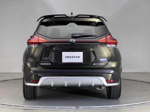 NISSAN KICKS X 90TH ANNIVERSARY