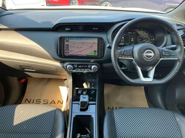 NISSAN KICKS X