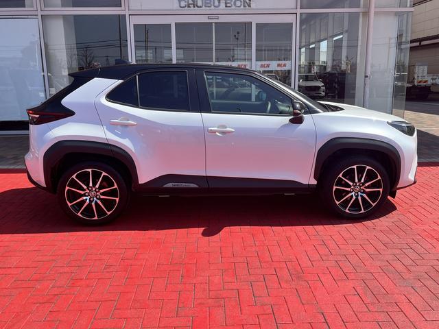 TOYOTA YARIS CROSS HYBRID GR SPORT