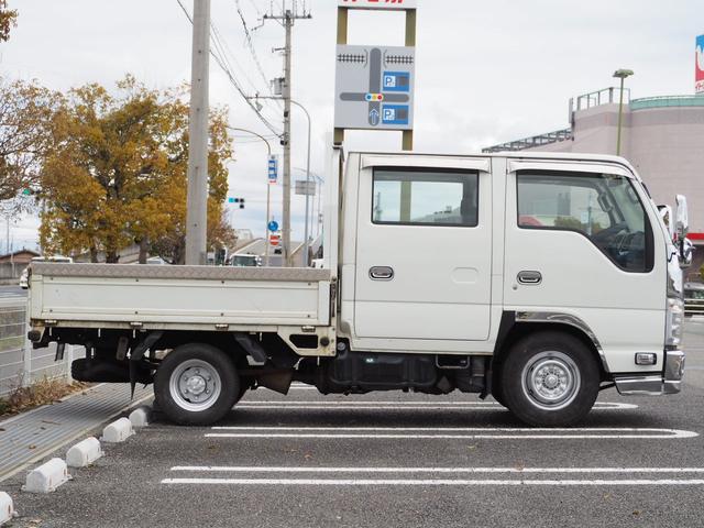 ISUZU ELF TRUCK DOUBLE CAB FLATLOW
