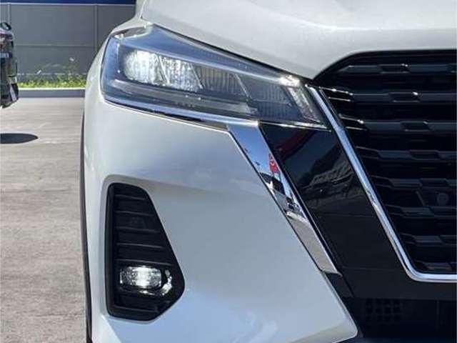 NISSAN KICKS X FOUR
