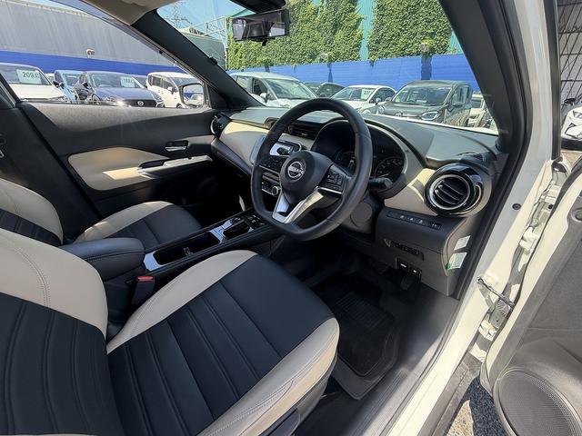 NISSAN KICKS X TWO TONE INTERIOR EDITION