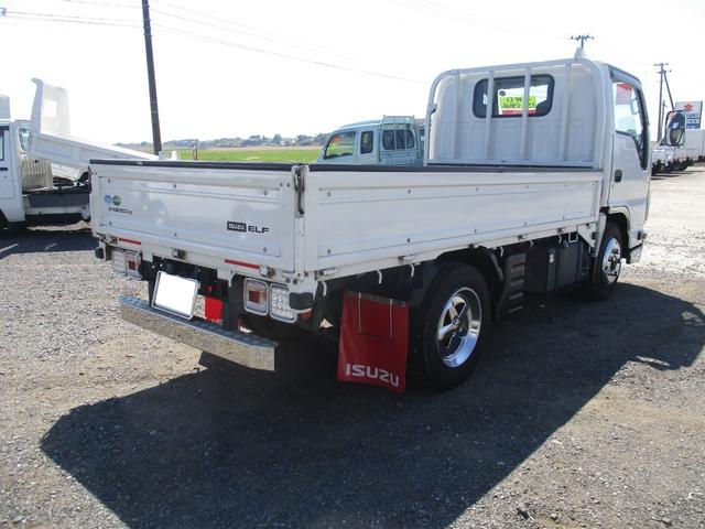 ISUZU ELF TRUCK FULL FLATLOW