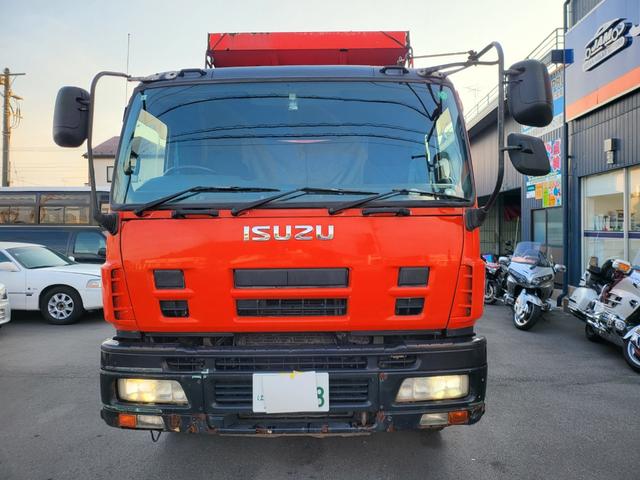 ISUZU GIGA