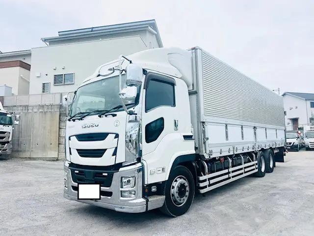 ISUZU GIGA
