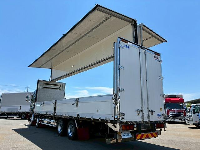 ISUZU GIGA