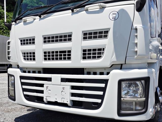 ISUZU GIGA