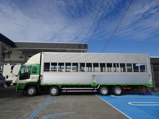 ISUZU GIGA