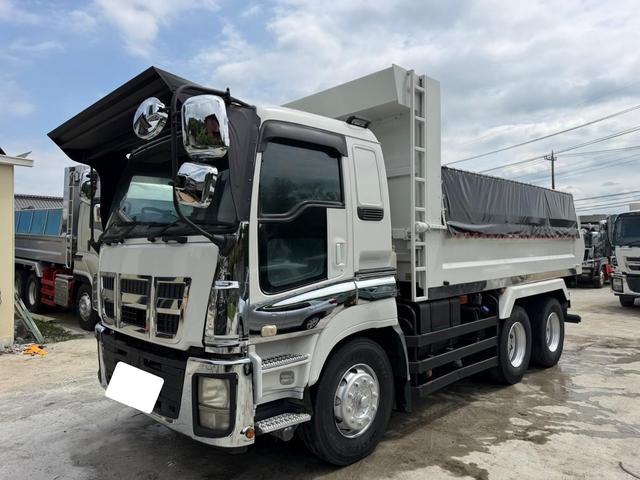 ISUZU GIGA