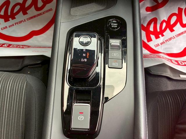 NISSAN NOTE X FOUR