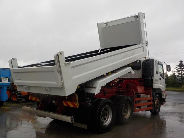 ISUZU GIGA