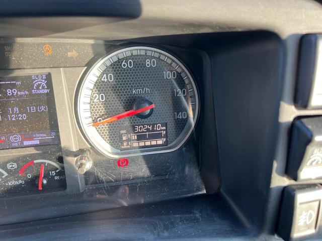 ISUZU GIGA
