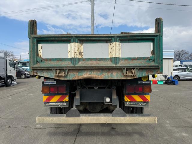 ISUZU GIGA