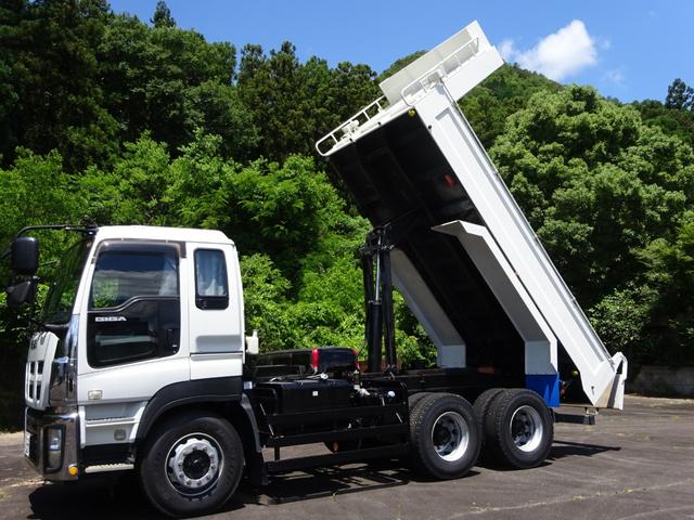 ISUZU GIGA