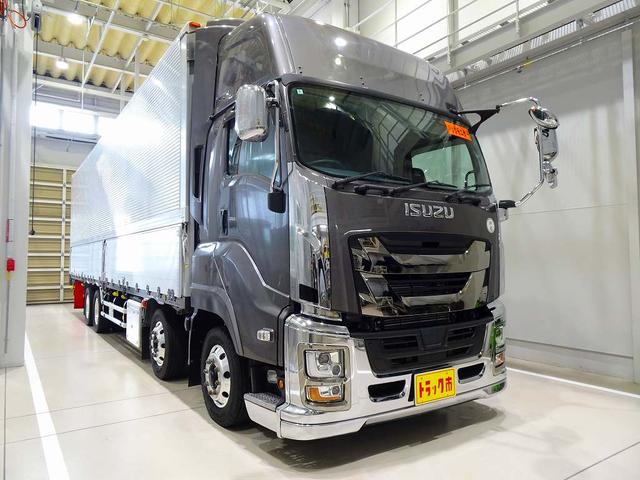 ISUZU GIGA