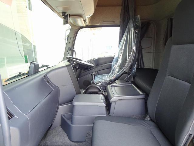 ISUZU GIGA