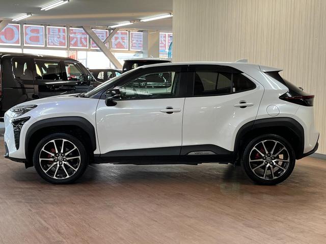 TOYOTA YARIS CROSS HYBRID GR SPORT