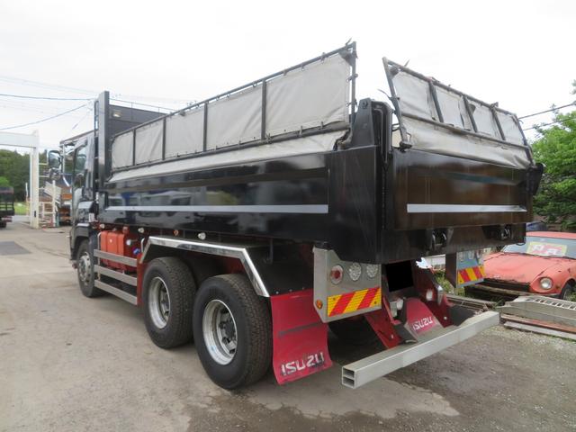 ISUZU GIGA