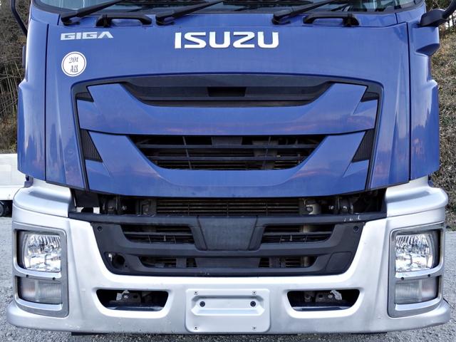 ISUZU GIGA