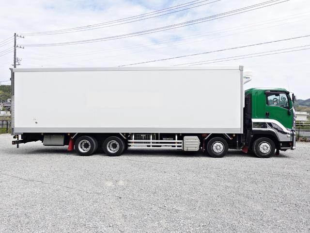 ISUZU GIGA