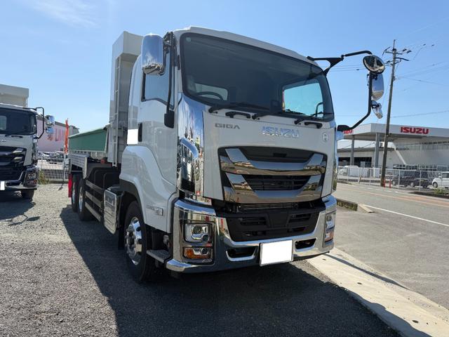 ISUZU GIGA