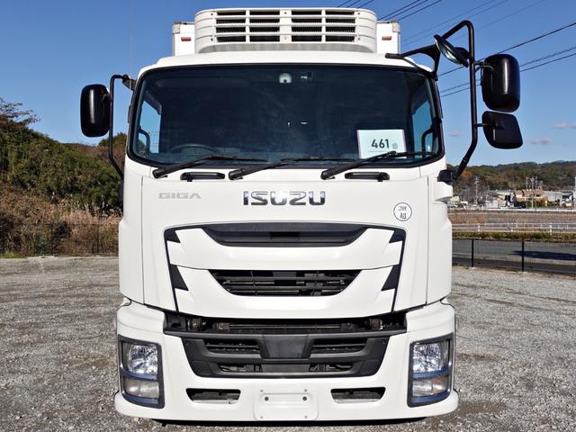 ISUZU GIGA