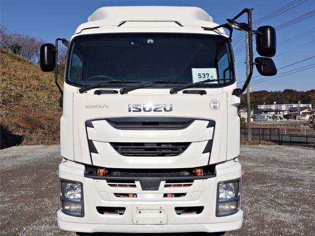 ISUZU GIGA