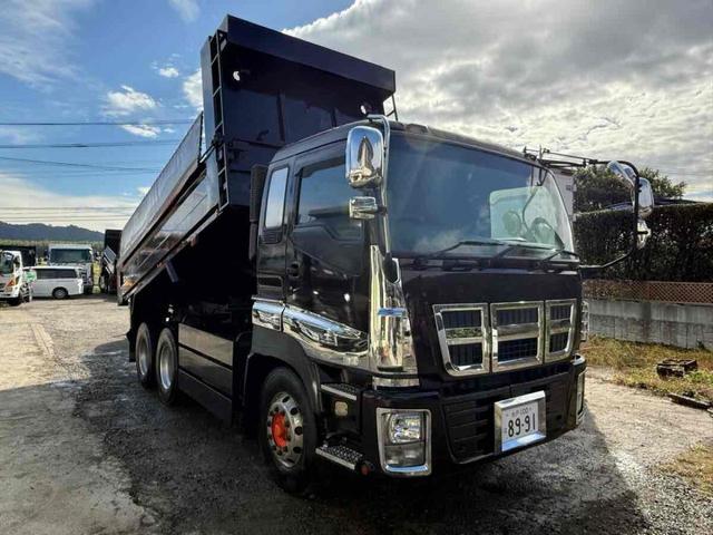 ISUZU GIGA