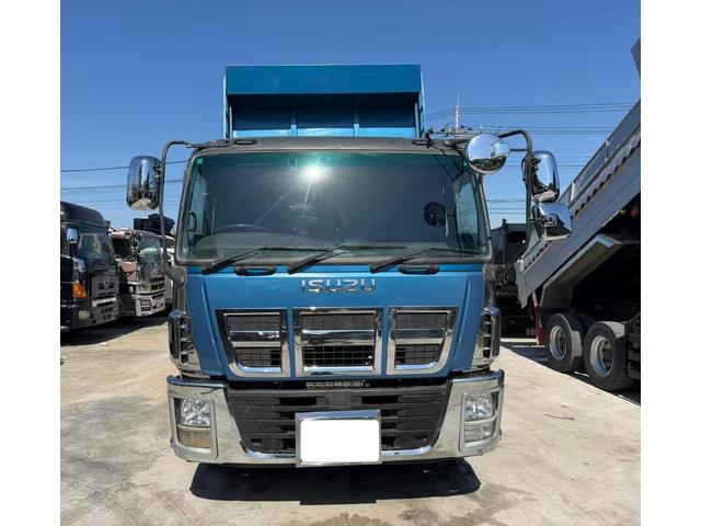 ISUZU GIGA