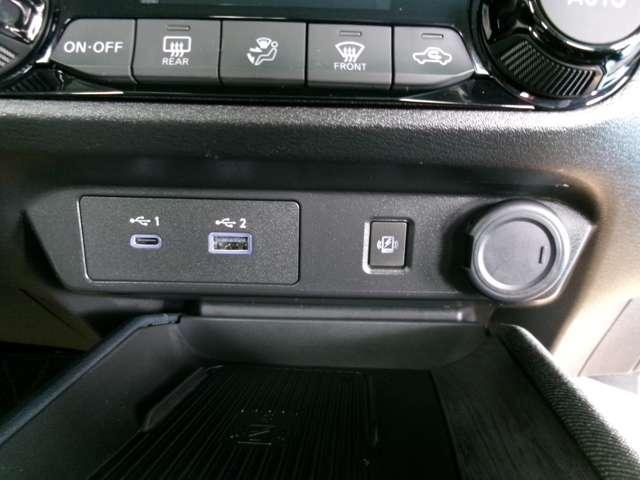 NISSAN AURA G LEATHER EDITION
