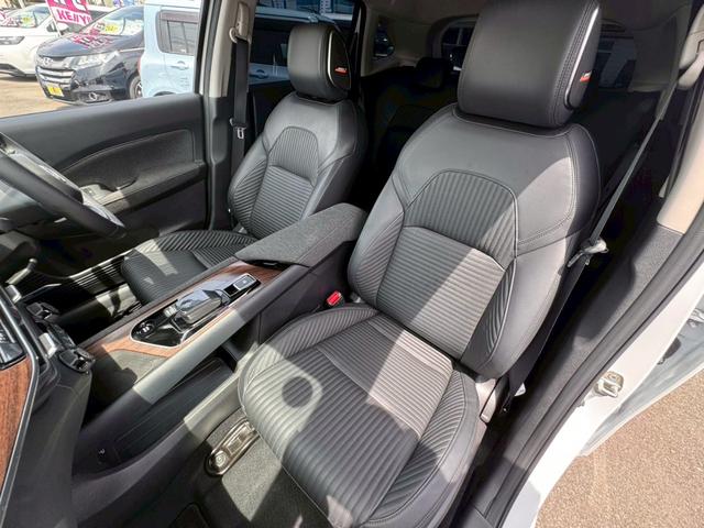 NISSAN AURA G LEATHER EDITION