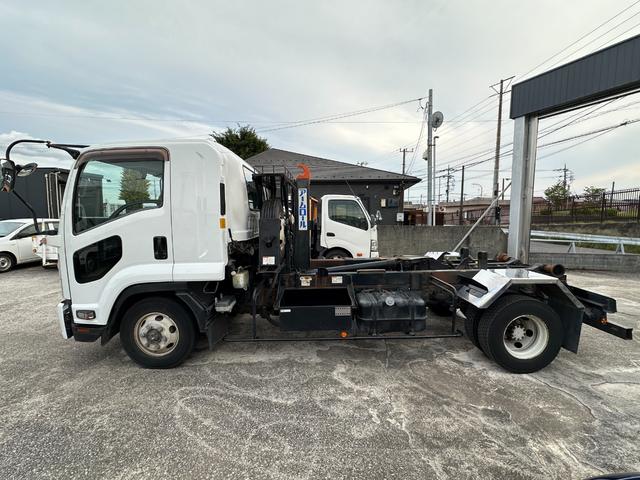 ISUZU FORWARD
