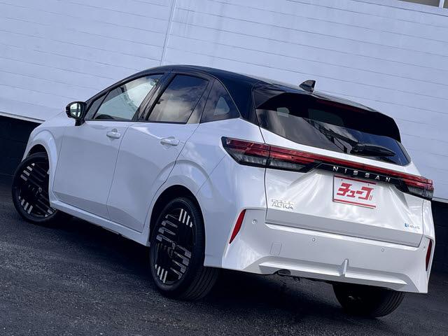 NISSAN AURA G LEATHER EDITION