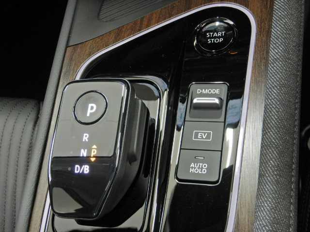 NISSAN AURA G LEATHER EDITION