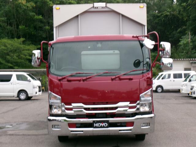 ISUZU FORWARD