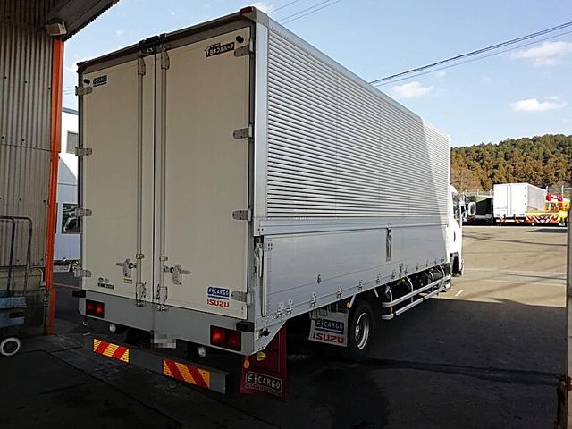 ISUZU FORWARD