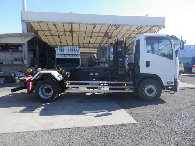 ISUZU FORWARD