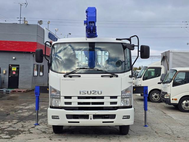 ISUZU FORWARD