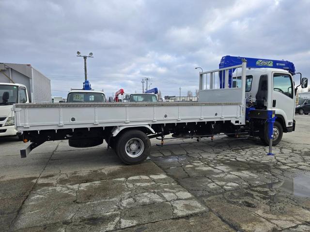 ISUZU FORWARD