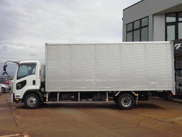 ISUZU FORWARD