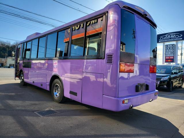 ISUZU GALA