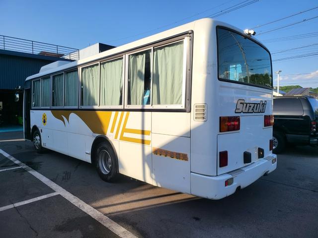 ISUZU GALA